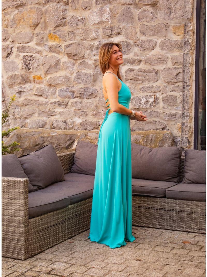 Lange turquoise jurk met vetersluiting op de rug